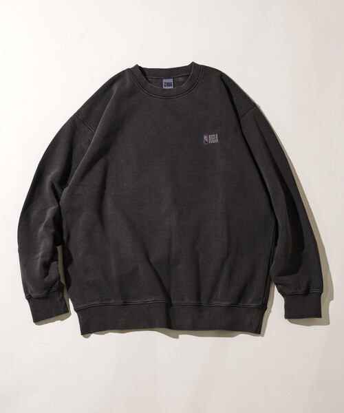 NBA（エヌビーエー）の「NBA 別注ランダムチーム バックロゴ クルーネックスウェット（スウェット・メンズ・チャコールグレー/イエロー/ネイビー/ライトグレー・MEDIUM/LARGE）」の17枚目の写真