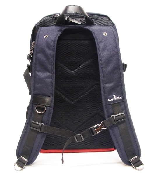 MAKAVELIC（マキャベリック）の「■2016秋冬NEWカラー先行予約あり■【MAKAVELIC】TRUCKS RAINPROOF BACK PACK（バックパック/リュック・レディース・ホワイト/ブラック/ブラック系その他/ネイビー・FREE）」の6枚目の写真
