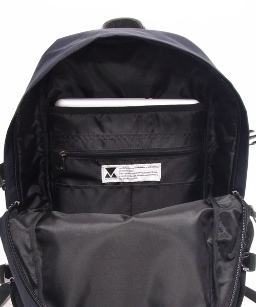 MAKAVELIC（マキャベリック）の「■2016秋冬NEWカラー先行予約あり■【MAKAVELIC】TRUCKS RAINPROOF BACK PACK（バックパック/リュック・レディース・ホワイト/ブラック/ブラック系その他/ネイビー・FREE）」の11枚目の写真