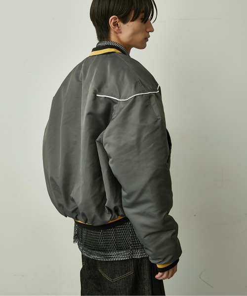 BLANK HOTEL(ブランクホテル)の「Padded Award Jacket / アワードパフジャケット(スタジャン・メンズ・カーキ/チャコールグレー・M/L)」の4枚目の写真
