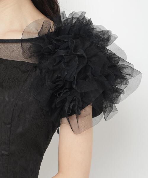 AND COUTURE（アンドクチュール）の「フリルチュールショルダーフレアドレス（ドレス・レディース・ブラック・FREE）」の6枚目の写真