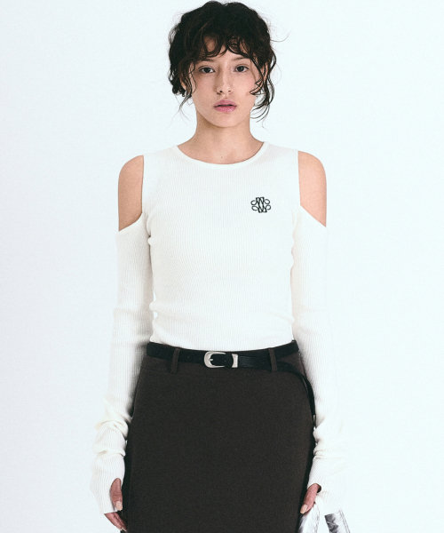 NICK&NICOLE(ニックアンドニコール)の「NICOLE WARMER RIBBED OFF SHOULDER KNIT_IVORY(ニット/セーター・レディース・その他・FREE)」の1枚目の写真