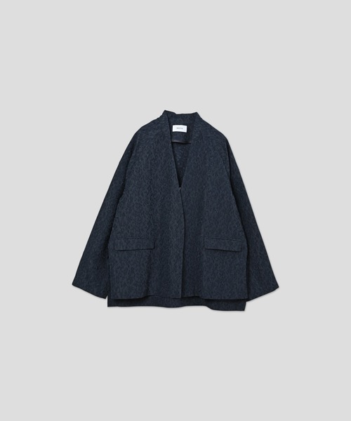 WHYTO.(ホワイト)の「「WHYTO. / ホワイト」ジャカードスリットオーバージャケット(その他アウター・レディース・ネイビー/グレイッシュベージュ/ブラック・38/36)」の18枚目の写真