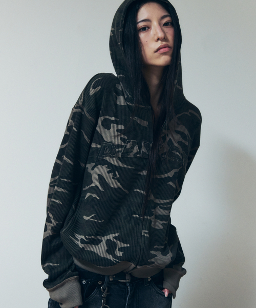 AAKAM(アーカム)の「Camouflage Waffle Zip-Up Hoodie (Khaki)(パーカー・レディース・その他・1/2)」の10枚目の写真
