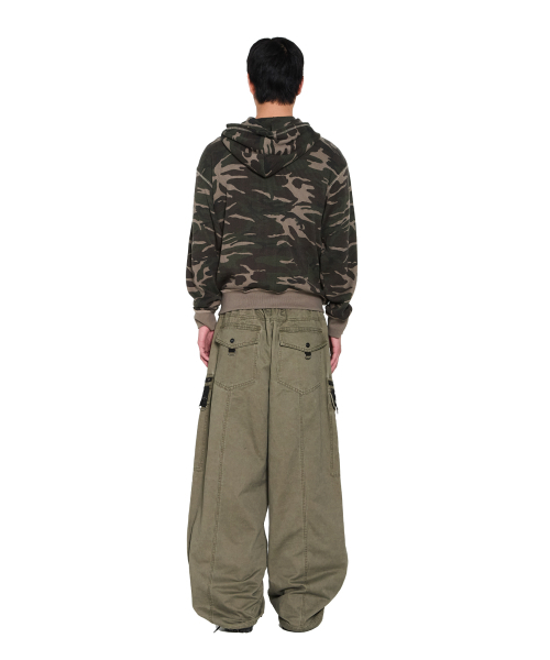 AAKAM(アーカム)の「Camouflage Waffle Zip-Up Hoodie (Khaki)(パーカー・レディース・その他・1/2)」の13枚目の写真