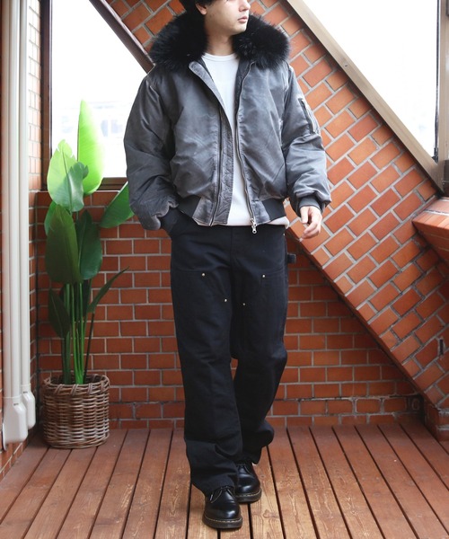 ８(eight)（エイト）の「ヴィンテージ加工ファー脱着フライトジャケット（ブルゾン・メンズ・グレー/ブラック/カーキ・MEDIUM/LARGE）」の16枚目の写真