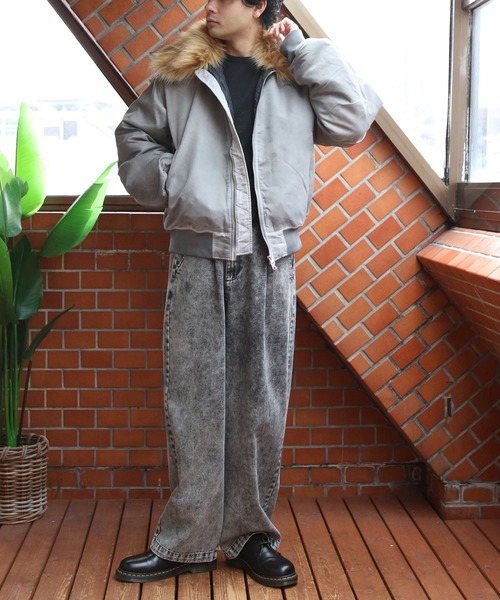 ８(eight)（エイト）の「ヴィンテージ加工ファー脱着フライトジャケット（ブルゾン・メンズ・グレー/ブラック/カーキ・MEDIUM/LARGE）」の8枚目の写真