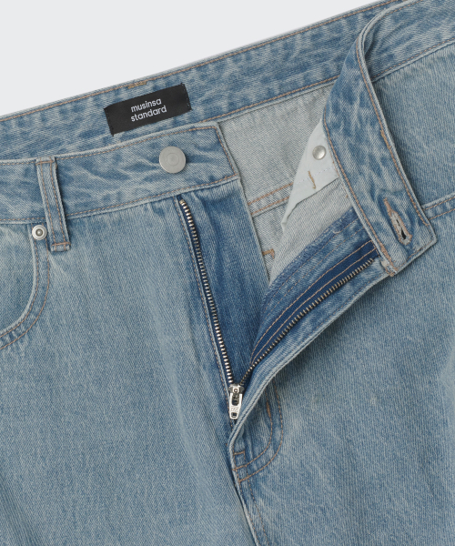 MUSINSA STANDARD（ムシンサスタンダード）の「ワイドマルチポケットカーゴデニムパンツ[ライトインディゴ]（デニムパンツ・メンズ・その他・31/33/26/27/28/29/34/32/30/36）」の12枚目の写真