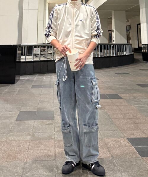MUSINSA STANDARD（ムシンサスタンダード）の「ワイドマルチポケットカーゴデニムパンツ[ライトインディゴ]（デニムパンツ・メンズ・その他・31/33/26/27/28/29/34/32/30/36）」の9枚目の写真