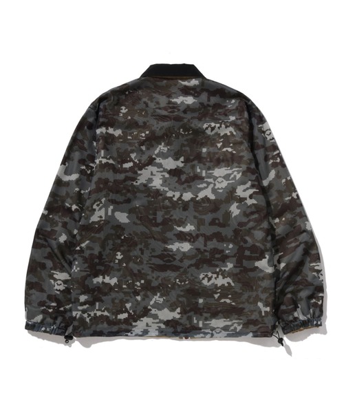 A BATHING APE(アベイシングエイプ)の「BAPE REVERSIBLE COACH JACKET(ミリタリージャケット・メンズ・ブラック/ベージュ・SMALL/XX-LARGE/X-LARGE/MEDIUM/LARGE)」の12枚目の写真