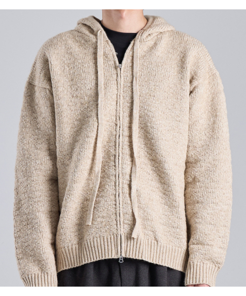 BUTTON SEOUL（ボタンソウル）の「テクスチャードフードジップニット（ベージュ）（パーカー・メンズ・その他・MEDIUM/LARGE/X-LARGE）」の4枚目の写真