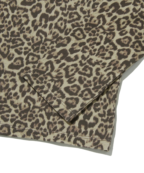 suade（スエード）の「PATTERN CROP TEE [LEOPARD]（Tシャツ/カットソー・レディース・その他・SMALL/MEDIUM）」の4枚目の写真