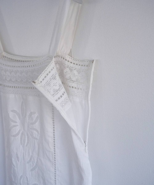 anuke(アンヌーク)の「anuke Patchwork Lace Onepiece パッチワークレースワンピース/62610304(ワンピース・レディース・ホワイト/ブラック・36)」の12枚目の写真