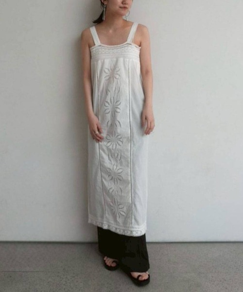 anuke(アンヌーク)の「anuke Patchwork Lace Onepiece パッチワークレースワンピース/62610304(ワンピース・レディース・ホワイト/ブラック・36)」の19枚目の写真
