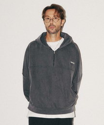 WMC（ダブリューエムシー）の「ハーフジップフードパーカー_チャコールグレー（パーカー）」