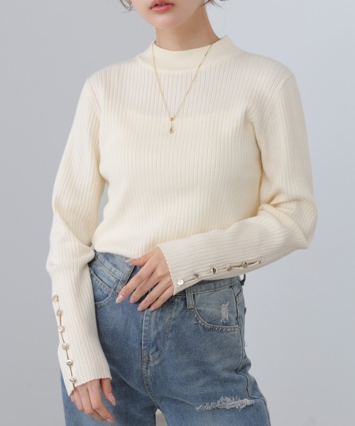 Bab（バブ）の「【選べるサイズ展開】袖ボタンハイネックリブニットトップス（ニット/セーター・レディース・ピンク/グリーン/A/チャコールグレー/アイボリー/ブラック・M/L）」の10枚目の写真