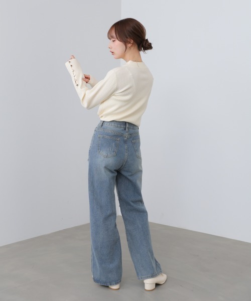 Bab（バブ）の「【選べるサイズ展開】袖ボタンハイネックリブニットトップス（ニット/セーター・レディース・ピンク/グリーン/A/チャコールグレー/アイボリー/ブラック・M/L）」の11枚目の写真