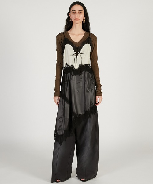 PRANK PROJECT(プランクプロジェクト)の「【2026Spring Pre-Order】アシンメトリックランジェリーチュニック / Asymmetrical Ruffle Tunic(その他トップス・レディース・マルチ/ブラック・FREE)」の9枚目の写真