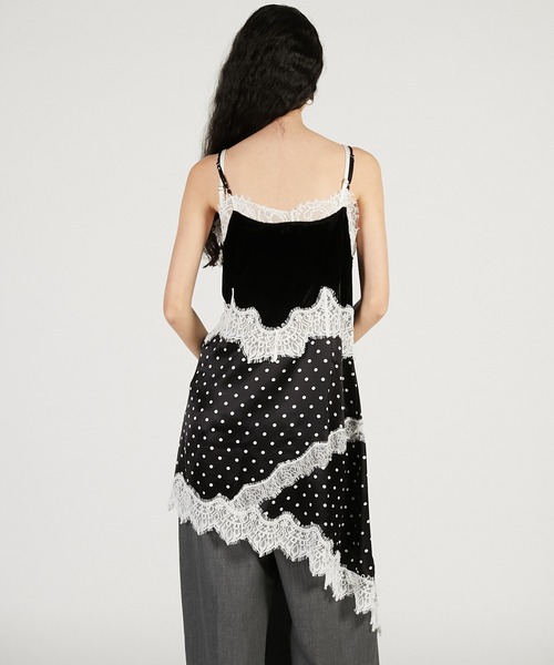 PRANK PROJECT(プランクプロジェクト)の「【2026Spring Pre-Order】アシンメトリックランジェリーチュニック / Asymmetrical Ruffle Tunic(その他トップス・レディース・マルチ/ブラック・FREE)」の12枚目の写真