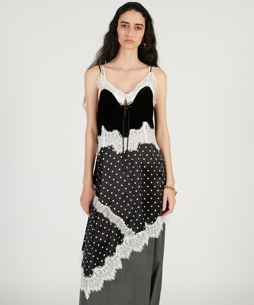 PRANK PROJECT(プランクプロジェクト)の「【2026Spring Pre-Order】アシンメトリックランジェリーチュニック / Asymmetrical Ruffle Tunic(その他トップス・レディース・マルチ/ブラック・FREE)」の5枚目の写真