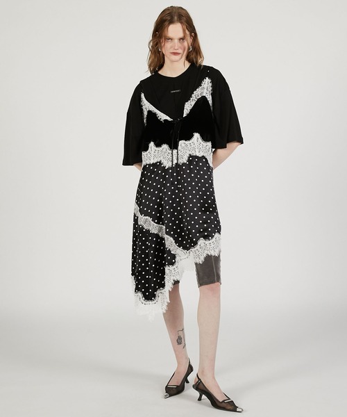 PRANK PROJECT(プランクプロジェクト)の「【2026Spring Pre-Order】アシンメトリックランジェリーチュニック / Asymmetrical Ruffle Tunic(その他トップス・レディース・マルチ/ブラック・FREE)」の3枚目の写真