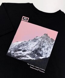 replaycontainer（リプレイコンテナ）の「RE square black campaign half tee (pink mountain)（Tシャツ/カットソー）」