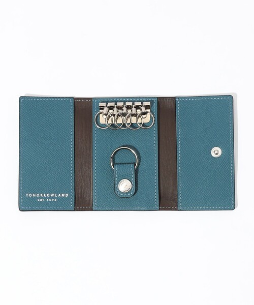 TOMORROWLAND （トゥモローランド）の「【別注】BROOKLYN MUSEUM シュリンクレザー キーケース（キーケース/キーアクセサリー・メンズ・ベージュ/ライトブルー/ブラック・FREE）」の4枚目の写真