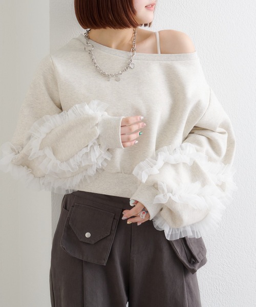 w closet(ダブルクローゼット)の「チュールフリルスウェット(Tシャツ/カットソー・レディース・ピンク/グレー/チャコールグレー/アイボリー・SMALL/MEDIUM)」の5枚目の写真