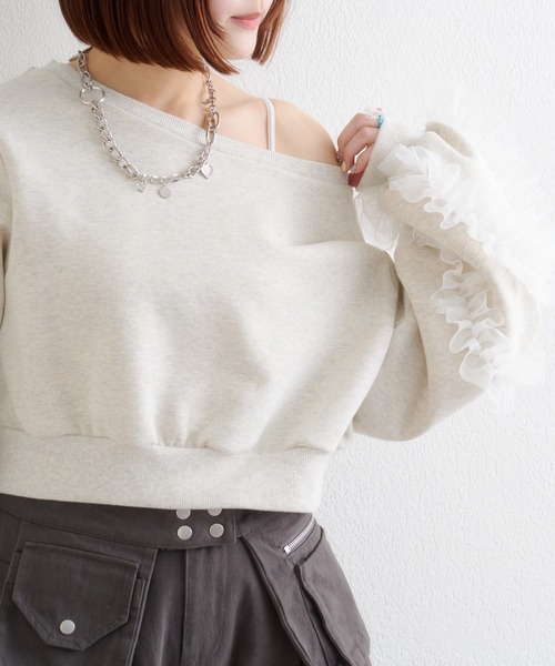 w closet(ダブルクローゼット)の「チュールフリルスウェット(Tシャツ/カットソー・レディース・ピンク/グレー/チャコールグレー/アイボリー・SMALL/MEDIUM)」の6枚目の写真