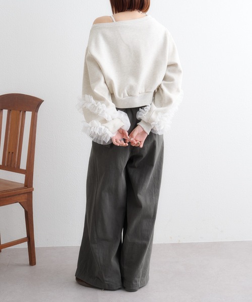 w closet(ダブルクローゼット)の「チュールフリルスウェット(Tシャツ/カットソー・レディース・ピンク/グレー/チャコールグレー/アイボリー・SMALL/MEDIUM)」の13枚目の写真