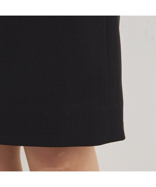 SUIT SELECT（スーツセレクト）の「【セットアップ対応】【おうちで洗える】【通年】タイトスカート/ブラック/ウエストシャーリング仕様/4S SUSTAINABILITY&ECOLOGY FABRIC（スーツスカート・レディース・ブラック・SMALL/MEDIUM/LARGE/X-LARGE/XX-LARGE/XXX-LARGE）」の17枚目の写真