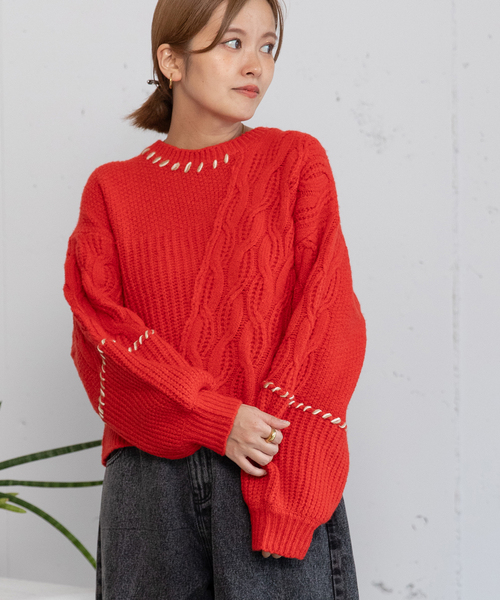 POU DOU DOU（プードゥドゥ）の「ハンドステッチななめケーブルニット（ニット/セーター・レディース・オフホワイト/ブラック/レッド/ブルー・M）」の10枚目の写真