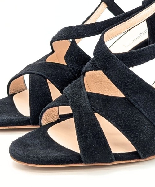 SEVEN TWELVE THIRTY(セヴントゥエルヴサーティー)の「LovelyWalk カバードサンダル(サンダル・レディース・ブラウン/ブラック系その他/ベージュ系その他・23.5cm/23cm/22.5cm/22cm/24.5cm/24cm)」の9枚目の写真