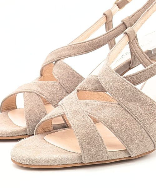 SEVEN TWELVE THIRTY(セヴントゥエルヴサーティー)の「LovelyWalk カバードサンダル(サンダル・レディース・ブラウン/ブラック系その他/ベージュ系その他・23.5cm/23cm/22.5cm/22cm/24.5cm/24cm)」の19枚目の写真