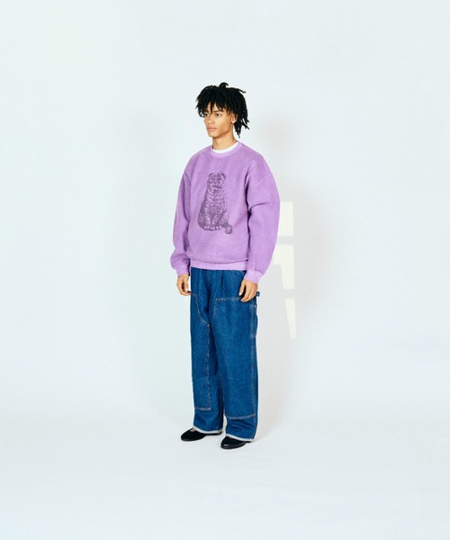 THRIFTY LOOK（スリフティールック）の「星野源様着用 NHK星野源と松重豊のおともだち　THRIFTY LOOK スリフティルック / OTHER SIZE PRINTED CAT SWEAT（スウェット・メンズ・パープル/ブラック/ホワイト・LARGE/X-LARGE/MEDIUM）」の4枚目の写真