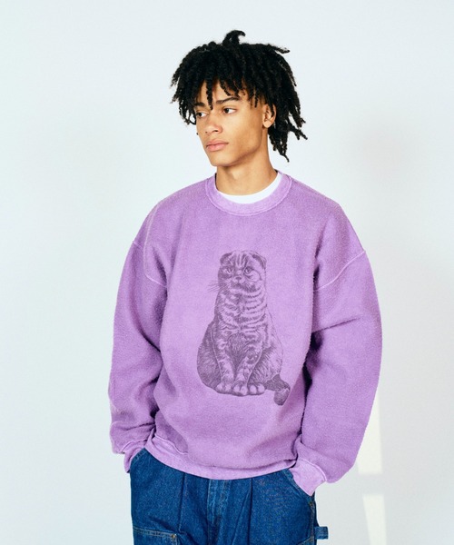 THRIFTY LOOK（スリフティールック）の「星野源様着用 NHK星野源と松重豊のおともだち　THRIFTY LOOK スリフティルック / OTHER SIZE PRINTED CAT SWEAT（スウェット・メンズ・パープル/ブラック/ホワイト・LARGE/X-LARGE/MEDIUM）」の6枚目の写真