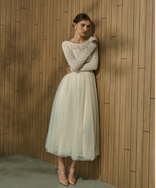 ERADIE（エラディエ）の「Ethereal Lace & Tulle One-piece  レース＆チュールワンピース（ワンピース・レディース・ブラック/アイボリー・FREE）」の8枚目の写真