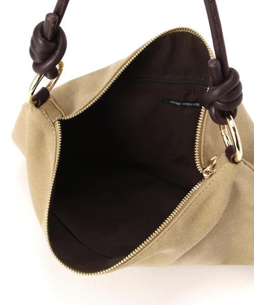 NATURAL BEAUTY BASIC（ナチュラルビューティーベーシック）の「◇トルノスエードタッチワンショルダーバッグ（ショルダーバッグ・レディース・ベージュ・ﾌﾘ-）」の8枚目の写真