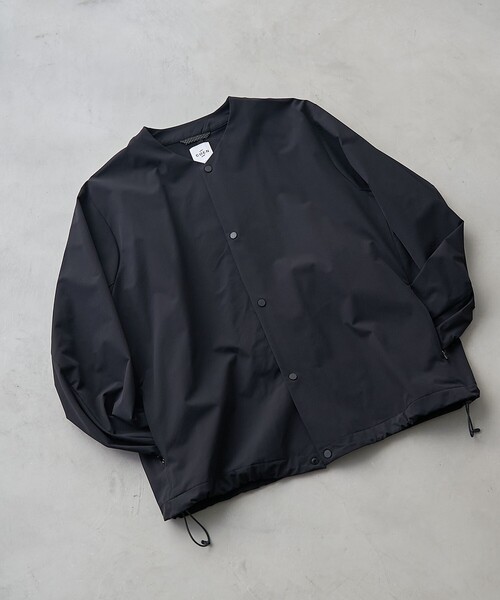 coen（コーエン）の「ストレッチテックナイロンノーカラージャケット【ストレッチ、はっ水、耐摩耗性、UVカット】（その他アウター・メンズ・ブラック/ダークグレー・S/M/L/XL）」の12枚目の写真