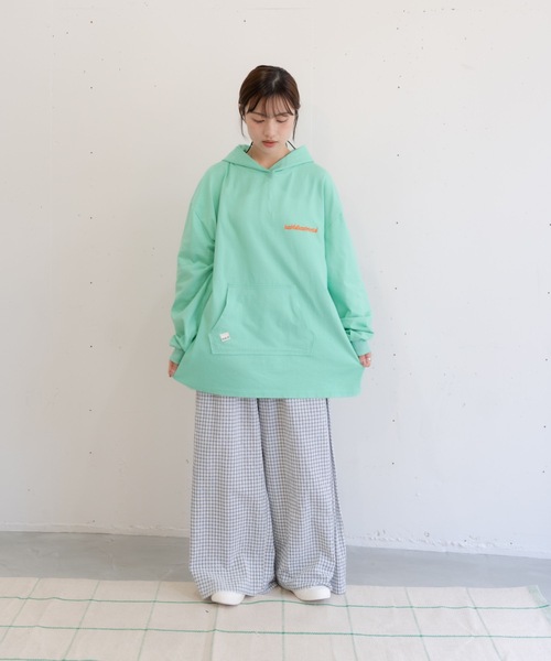 bashful base Oriental(バッシュフルベースオリエンタル)の「【bbO】ロゴビッグシルエットカットフーディー/パーカー(Tシャツ/カットソー・メンズ・ライトグレー/ライトグリーン/ブラック・MEDIUM/LARGE)」の5枚目の写真