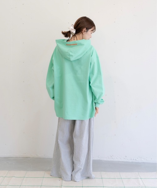 bashful base Oriental(バッシュフルベースオリエンタル)の「【bbO】ロゴビッグシルエットカットフーディー/パーカー(Tシャツ/カットソー・メンズ・ライトグレー/ライトグリーン/ブラック・MEDIUM/LARGE)」の6枚目の写真