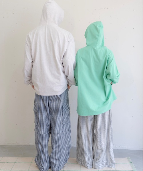 bashful base Oriental(バッシュフルベースオリエンタル)の「【bbO】ロゴビッグシルエットカットフーディー/パーカー(Tシャツ/カットソー・メンズ・ライトグレー/ライトグリーン/ブラック・MEDIUM/LARGE)」の15枚目の写真
