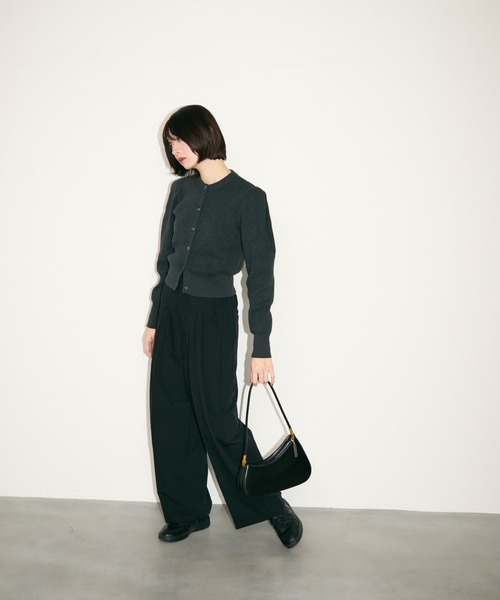 TONER（トナー）の「スリムカーブバッグ（ショルダーバッグ・レディース・ブラック/ブラウン/レッド・FREE）」の5枚目の写真