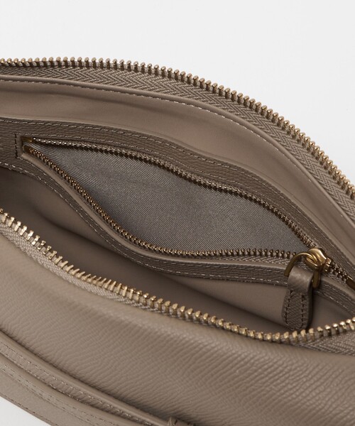 tov（トーヴ）の「＜TOV＞MIMI POCHETTE ショルダーバッグ（ショルダーバッグ・レディース・ライトブルー/グレー系・FREE）」の3枚目の写真