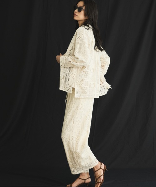 Doux archives（ドゥアルシーヴ）の「パッチワークレース開襟シャツ（シャツ/ブラウス・レディース・オフホワイト/ブラック・FREE）」の7枚目の写真