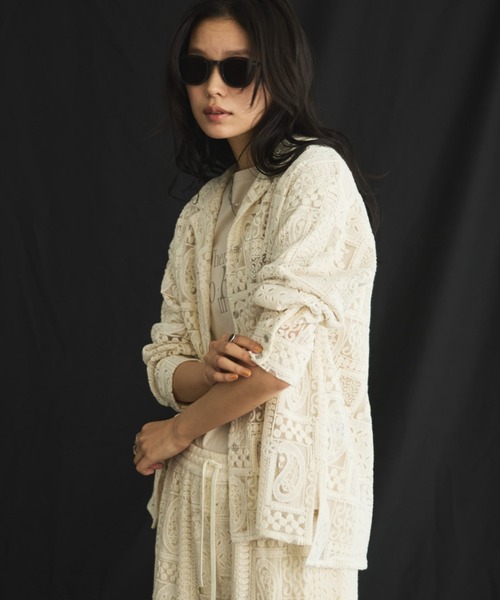 Doux archives（ドゥアルシーヴ）の「パッチワークレース開襟シャツ（シャツ/ブラウス・レディース・オフホワイト/ブラック・FREE）」の21枚目の写真