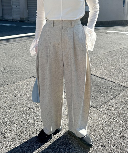 PILIT(ピリット)の「サイドタックコクーンパンツ(スラックス・レディース・ブラウン/グレー・MEDIUM)」の15枚目の写真