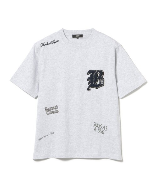 BEAMS HEART(ビームスハート)の「【ユニセックス】ワッペン 刺繍 レタード ショートスリーブ カットソー(Tシャツ/カットソー・メンズ・ホワイト/グレー・SMALL/LARGE/MEDIUM)」の1枚目の写真