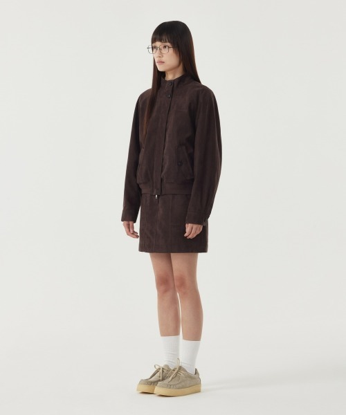 COVERNAT（カバーナット）の「WOMAN SUEDE MINI SKIRT（スカート・レディース・ブラウン・SMALL）」の3枚目の写真