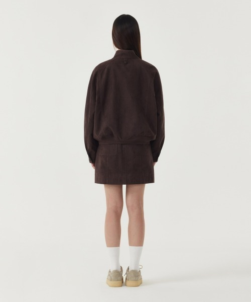 COVERNAT（カバーナット）の「WOMAN SUEDE MINI SKIRT（スカート・レディース・ブラウン・SMALL）」の4枚目の写真